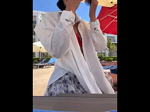Arina_Bloom live