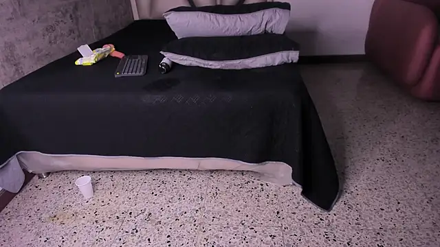 Kitty_lovee_23 live