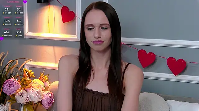 TaraHarris live