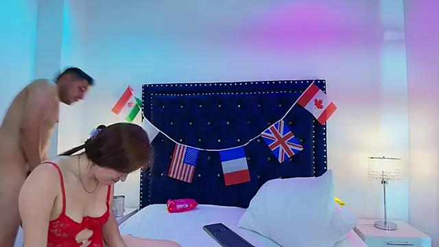 Alissa_and_alann live