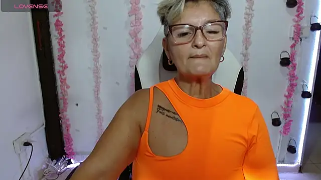 bety-cum2 live