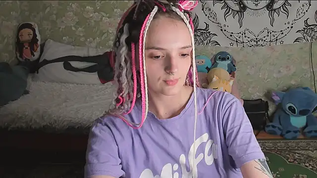 Cutie_Adelia live
