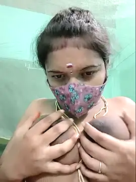 Ramya-hot-gueen live