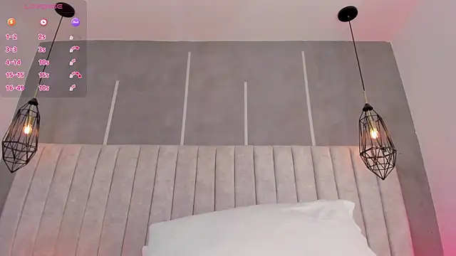 my_friends_mom live