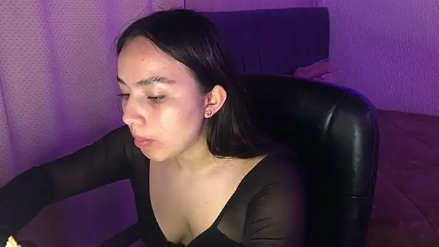 amelia_hall live