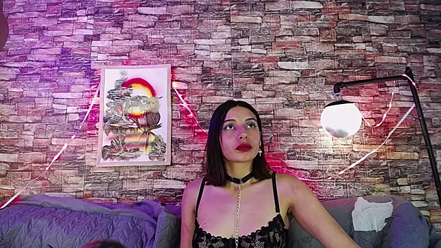 Bellaandvestiacs live