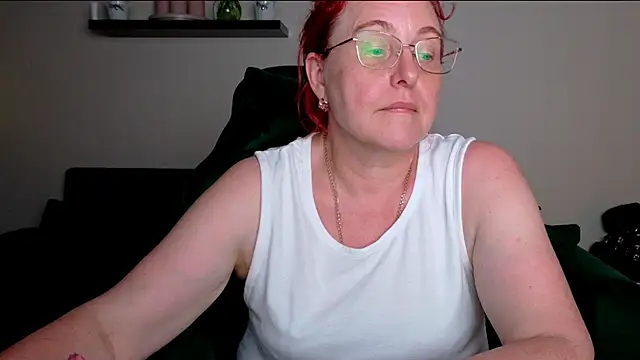 JoannaAndNeighbour live