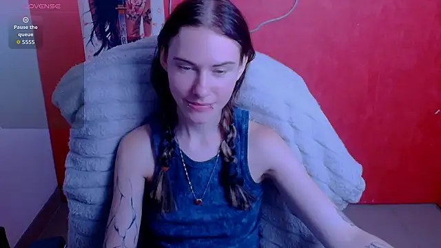 Fiona_Night live