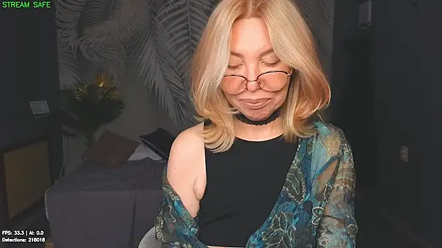 Wendy_Waves live