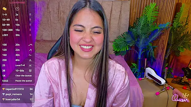 juanita_tay live