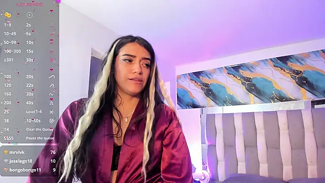 IsaDiiaz live
