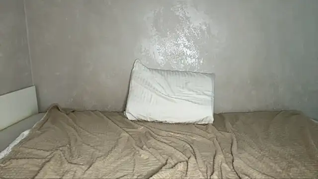 MadisonKiss_ live