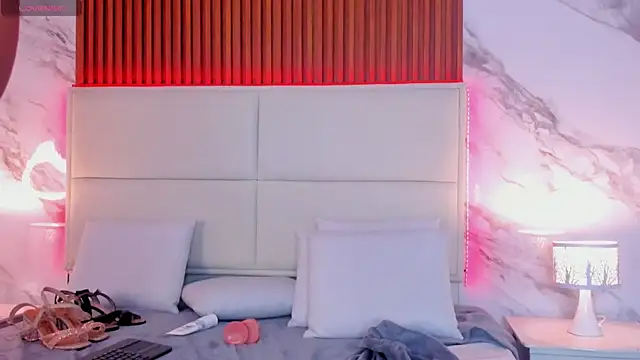 gabby_scott live