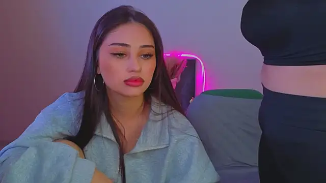 Sofia_Plump live