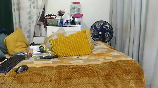 GaggingQueenxx live