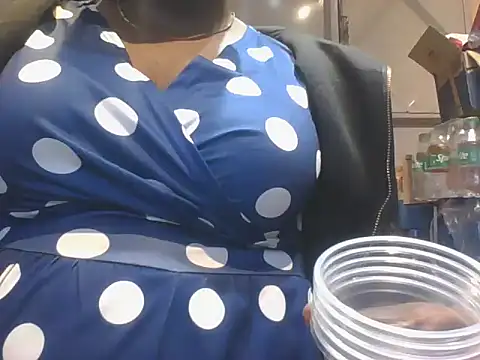 peacefulbignipple live