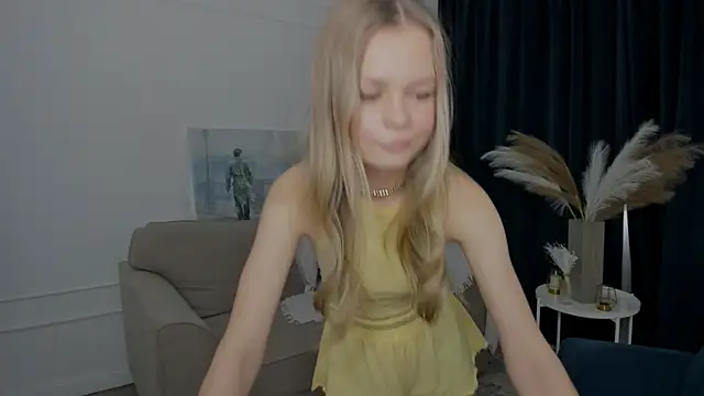 MidnighteAura live
