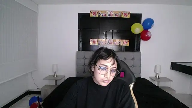 Aura_cute_ live