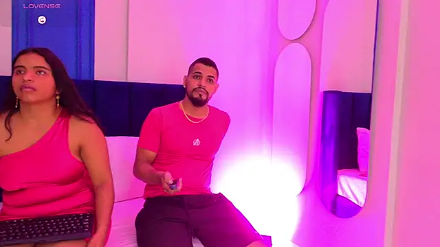 CURVYANDKING_CR live