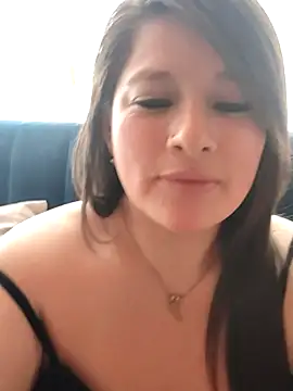 Neve_Collins live