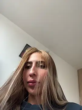 Ameellie live