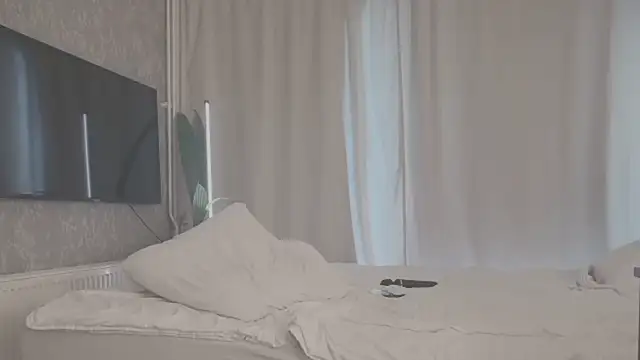 TianaCharm live