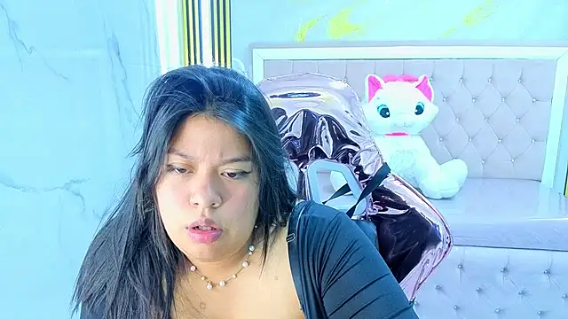 Isaa_s live