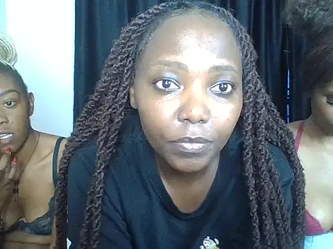 Cherr_yy live