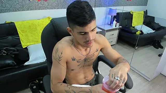 Jared_Cole live