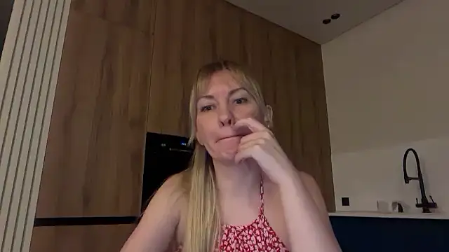 Dorielle live
