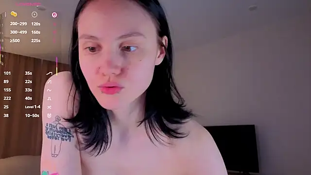 MaryCoopeer live