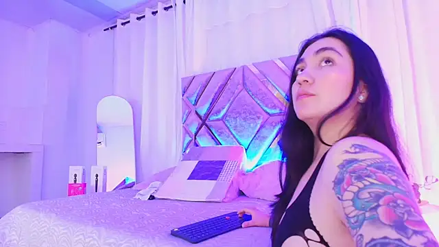 KathiaJenner live