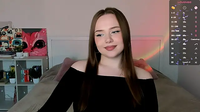LittleKiitten live