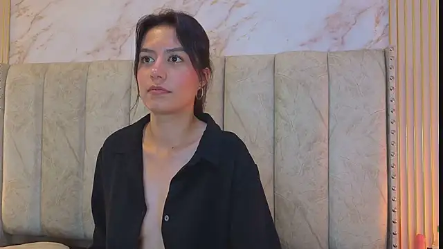 Alahia_Bloom live