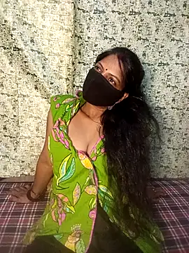 Juli_80 live