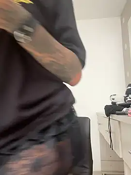 goth_tasha live