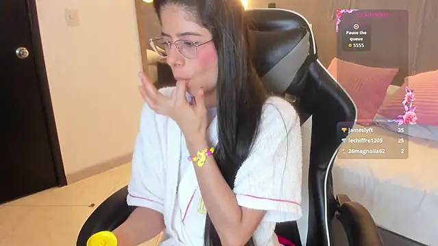 carlina_15 live