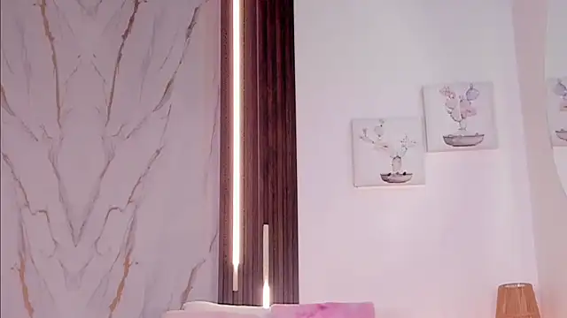 mia_six66 live