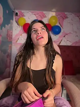 Stefany_LS live