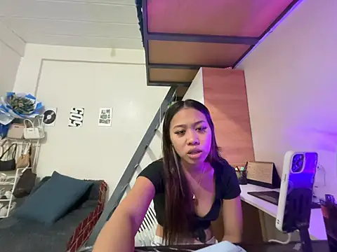 PinayLina18 live