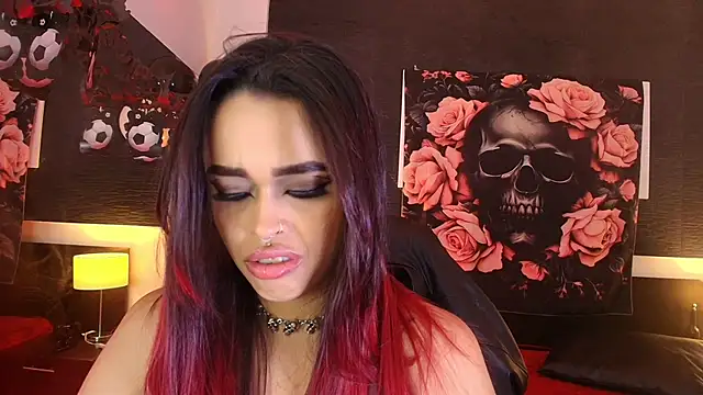 EvaaFoxxy1 live