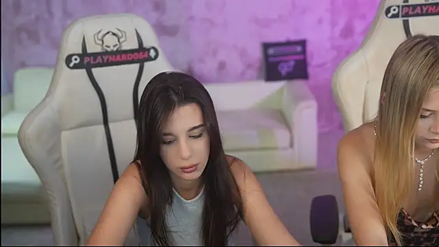 Melissa_kiss054 live