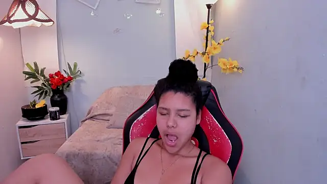 AriaVega live
