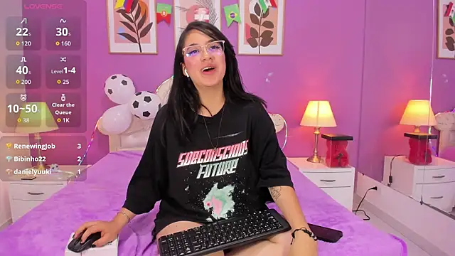 YayaQueen live