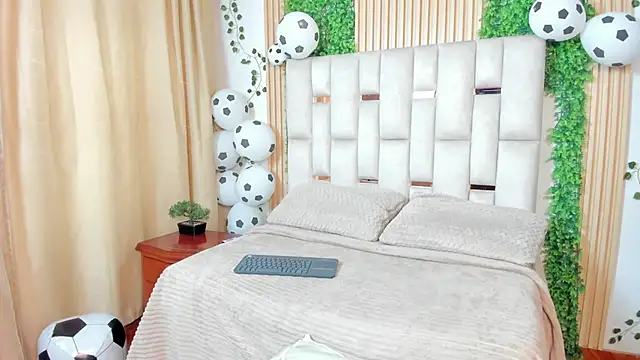 Jade_Nmm live
