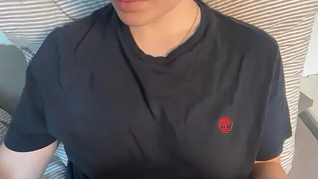 Lucyschickt live