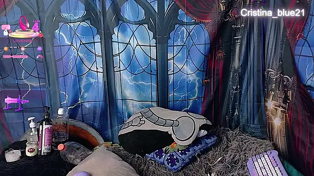 Cristina_blue live