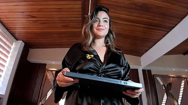 IsabellaaJoness live