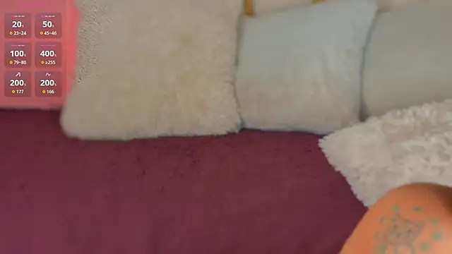 Daphne_Moss live