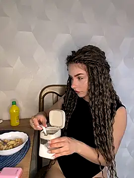 BitterPeach live